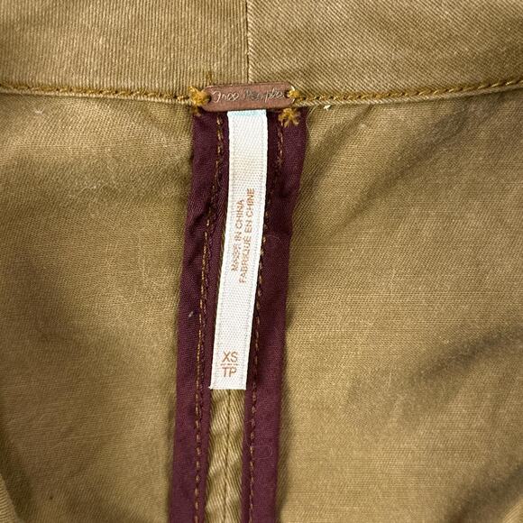 Free People Shrunken Officer Military Style Beige Embellished Jacket Size XS - Picture 3 of 5